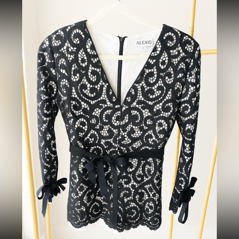 ALEXIS Black Lace Long Sleeve Romper | XS | Belted